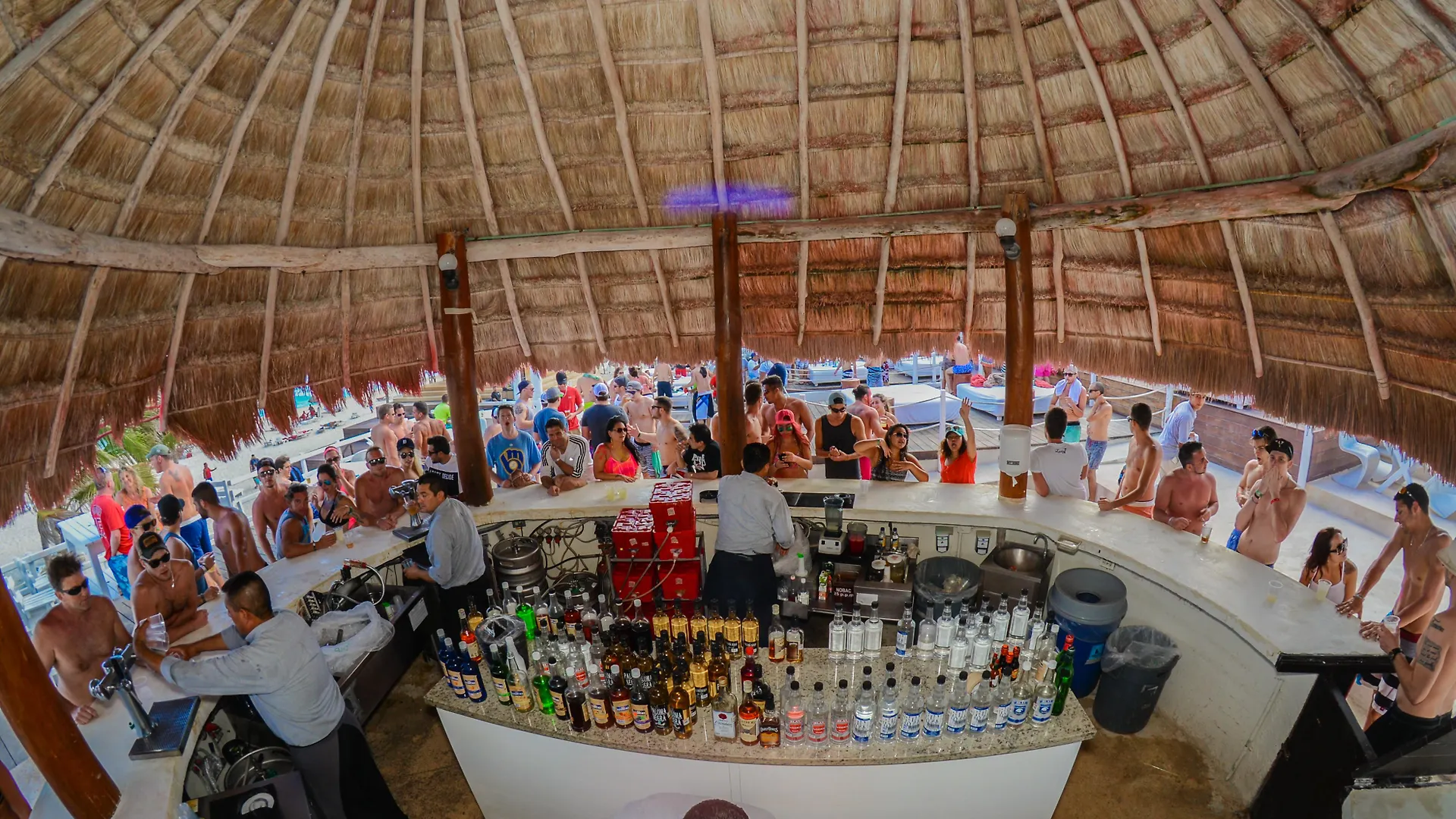 Grand Oasis Cancún Resort